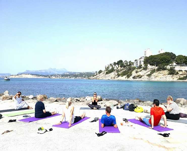 061447Yogabreaksspain6.jpeg